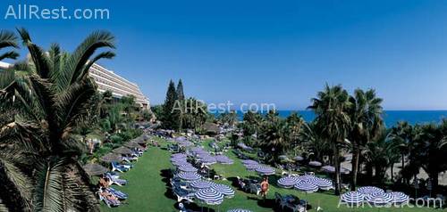 Amathus Beach Hotel 8